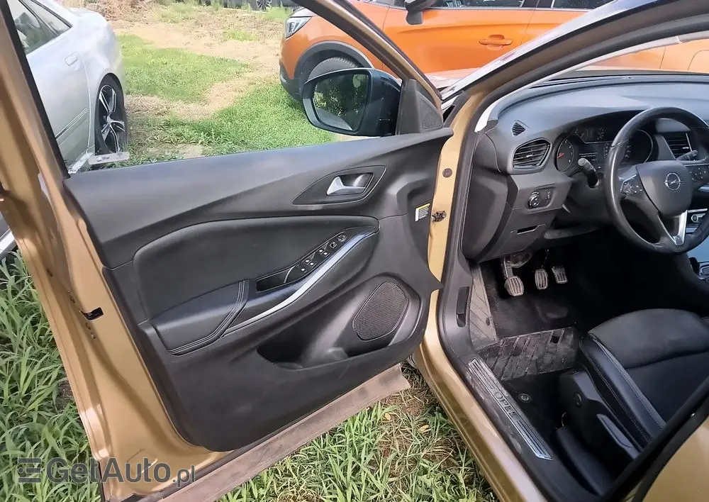 OPEL Grandland X 1.2 Start/Stop Business INNOVATION