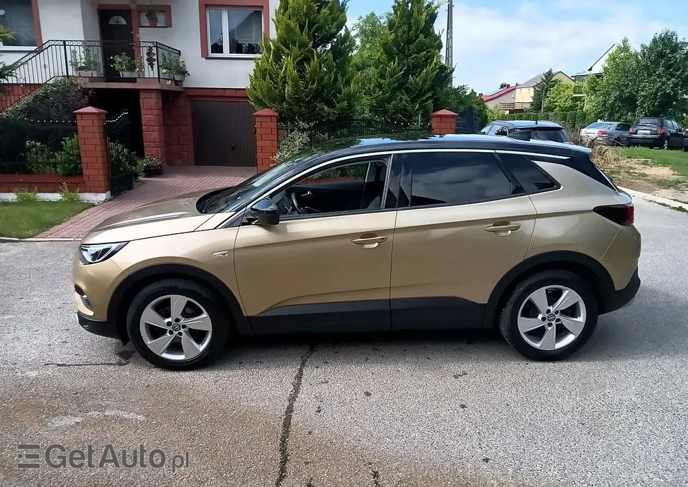 OPEL Grandland X 1.2 Start/Stop Business INNOVATION
