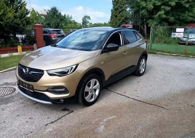 OPEL Grandland X 1.2 Start/Stop Business INNOVATION