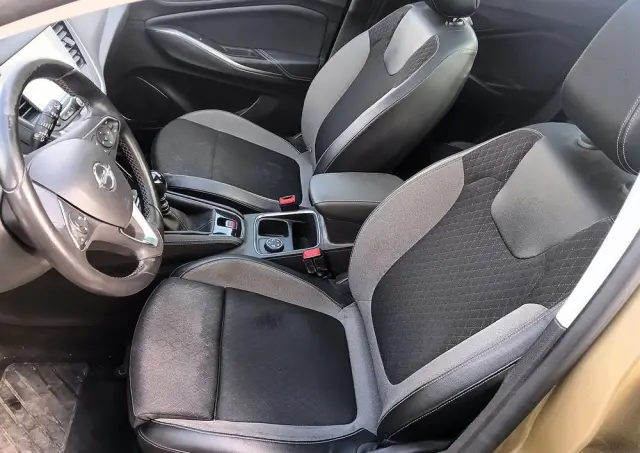 OPEL Grandland X 1.2 Start/Stop Business INNOVATION