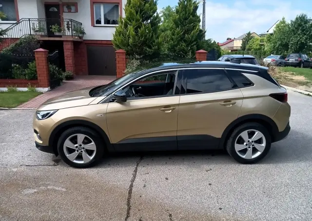 OPEL Grandland X 1.2 Start/Stop Business INNOVATION