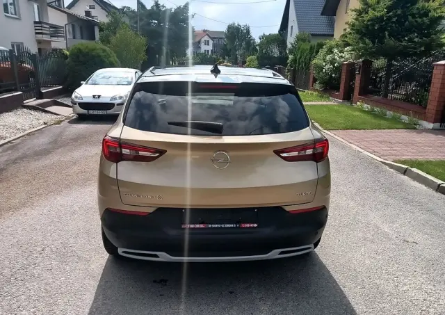 OPEL Grandland X 1.2 Start/Stop Business INNOVATION