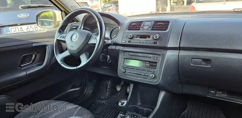 SKODA Fabia 