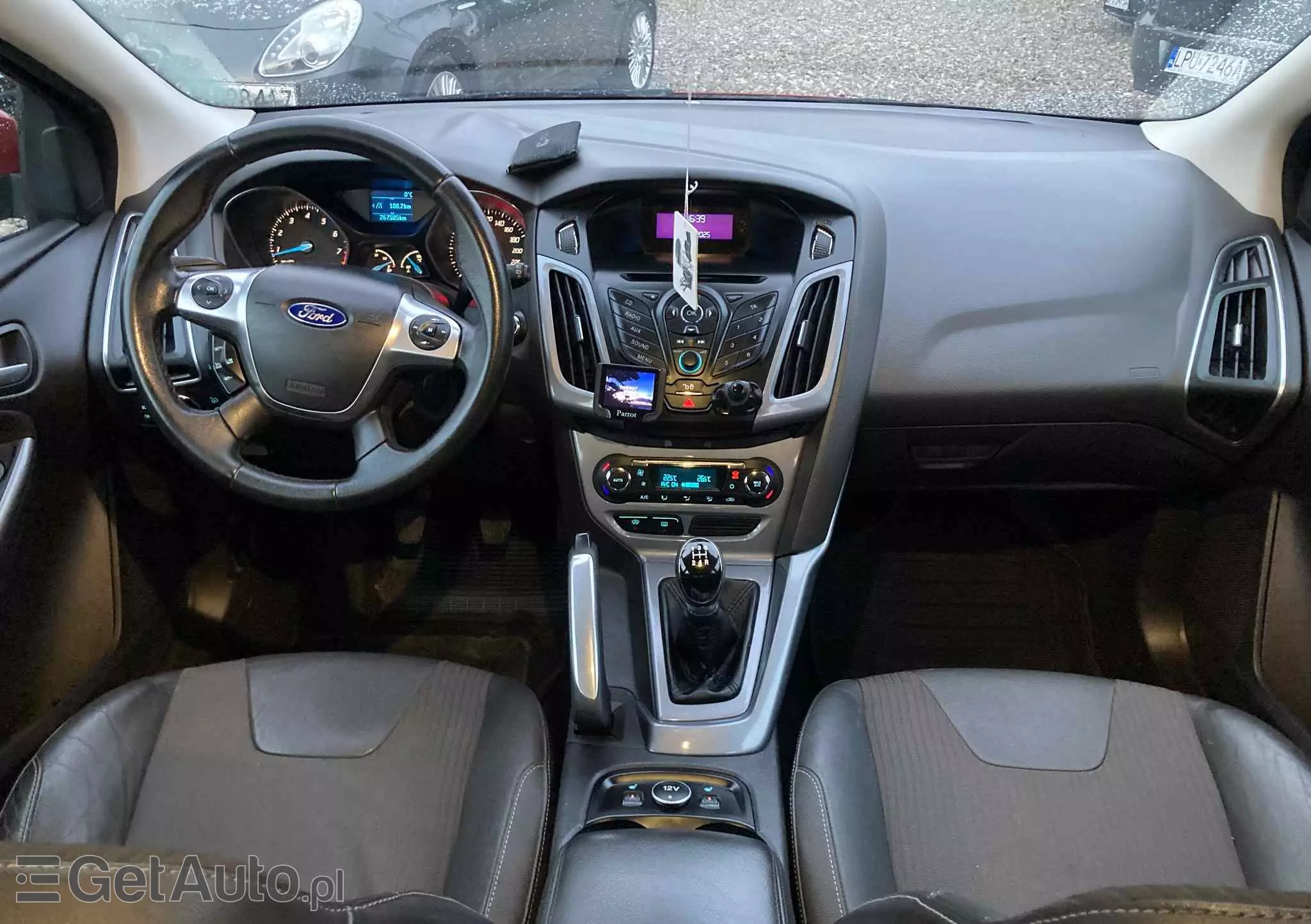 FORD Focus 1.6 Titanium