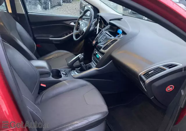 FORD Focus 1.6 Titanium
