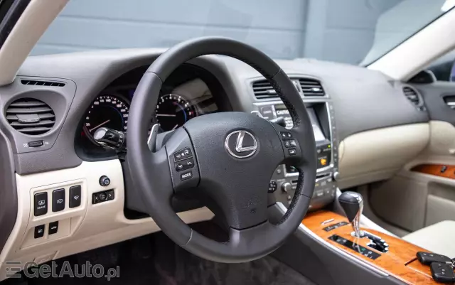 LEXUS IS 250 Prestige