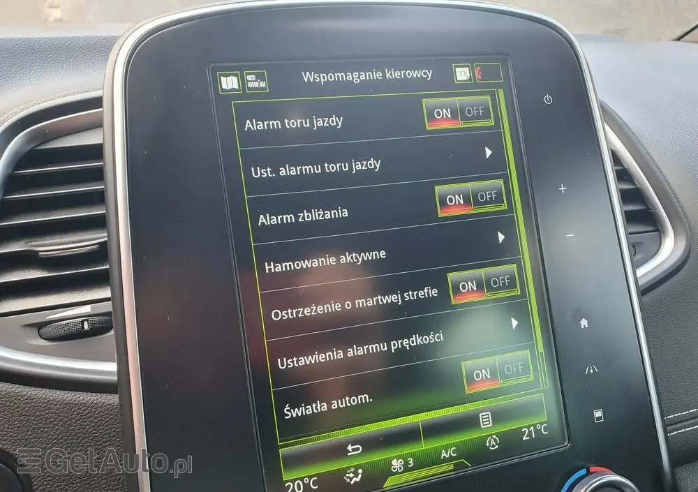 RENAULT Scenic ENERGY TCe 140 INTENS