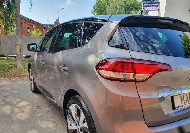RENAULT Scenic ENERGY TCe 140 INTENS