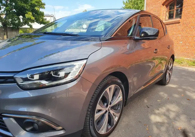 RENAULT Scenic ENERGY TCe 140 INTENS