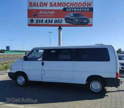 VOLKSWAGEN TRANSPORTER 