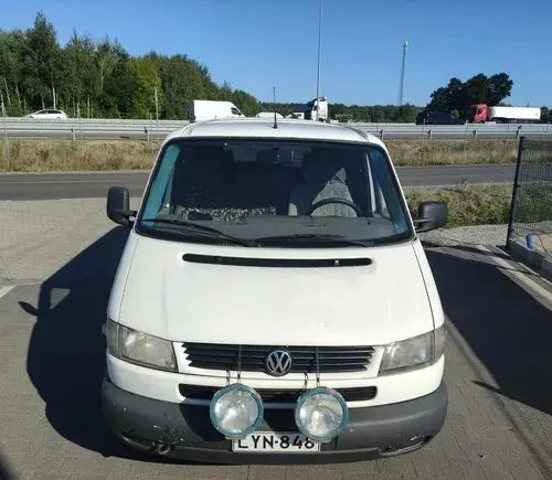 VOLKSWAGEN TRANSPORTER 