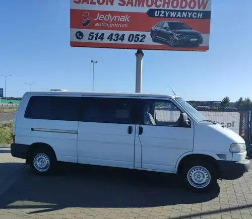 VOLKSWAGEN TRANSPORTER 