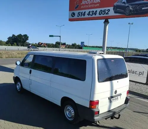 VOLKSWAGEN TRANSPORTER 