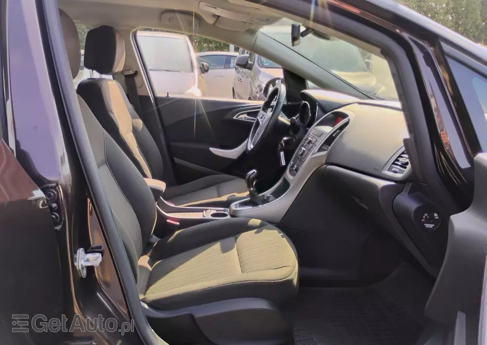 OPEL Astra 1.4 Turbo Exklusiv