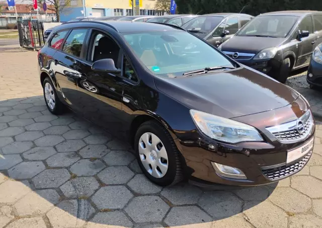 OPEL Astra 1.4 Turbo Exklusiv