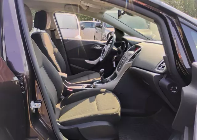 OPEL Astra 1.4 Turbo Exklusiv