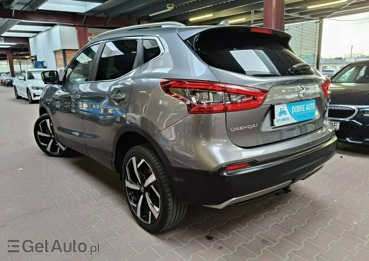 NISSAN Qashqai 1.6 DIG-T Tekna