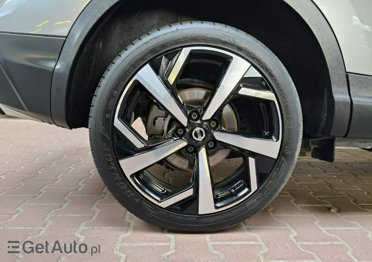 NISSAN Qashqai 1.6 DIG-T Tekna