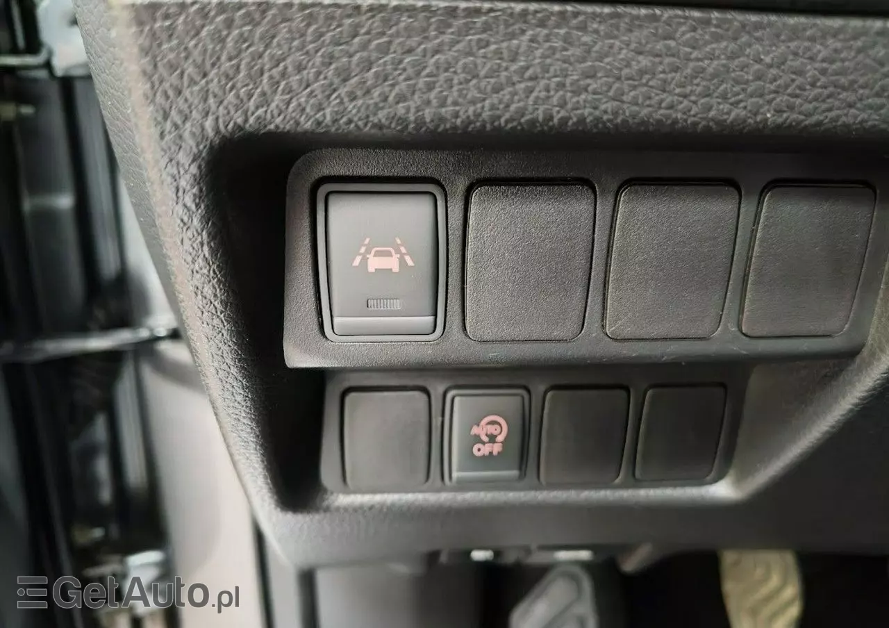 NISSAN Qashqai 1.6 DIG-T Tekna