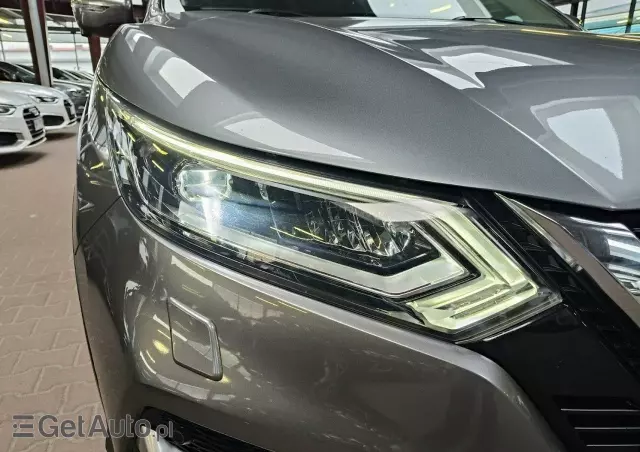 NISSAN Qashqai 1.6 DIG-T Tekna