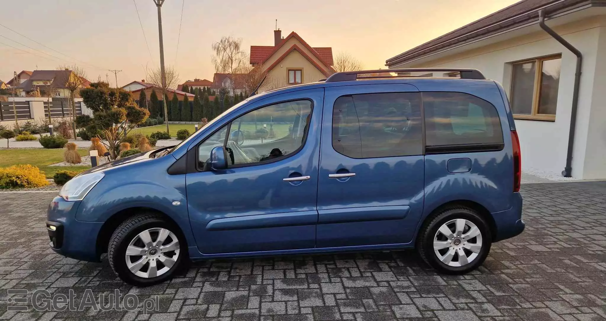 CITROËN Berlingo Multispace BlueHDi 100 S&S SELECTION