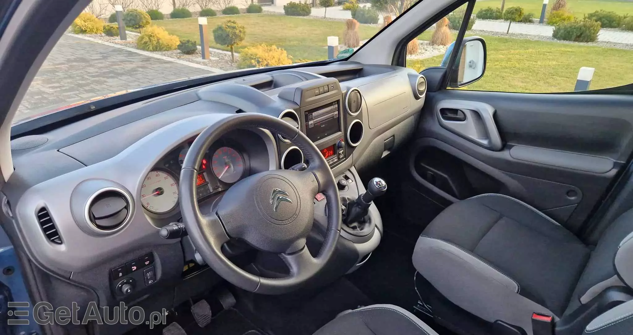 CITROËN Berlingo Multispace BlueHDi 100 S&S SELECTION