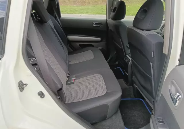 NISSAN X-Trail 2.0 dCi 4x4 DPF Platinum