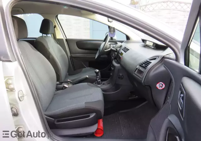 CITROËN C4 1.4 16V Style