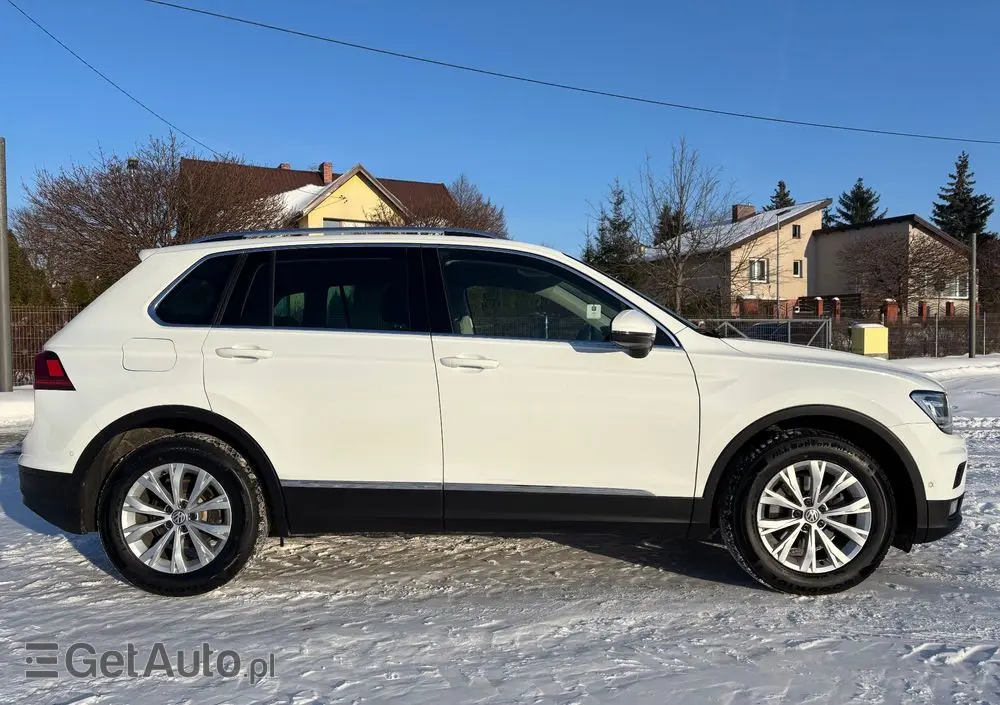 VOLKSWAGEN Tiguan 2.0 TDI SCR (BlueMotion Technology) DSG Comfortline