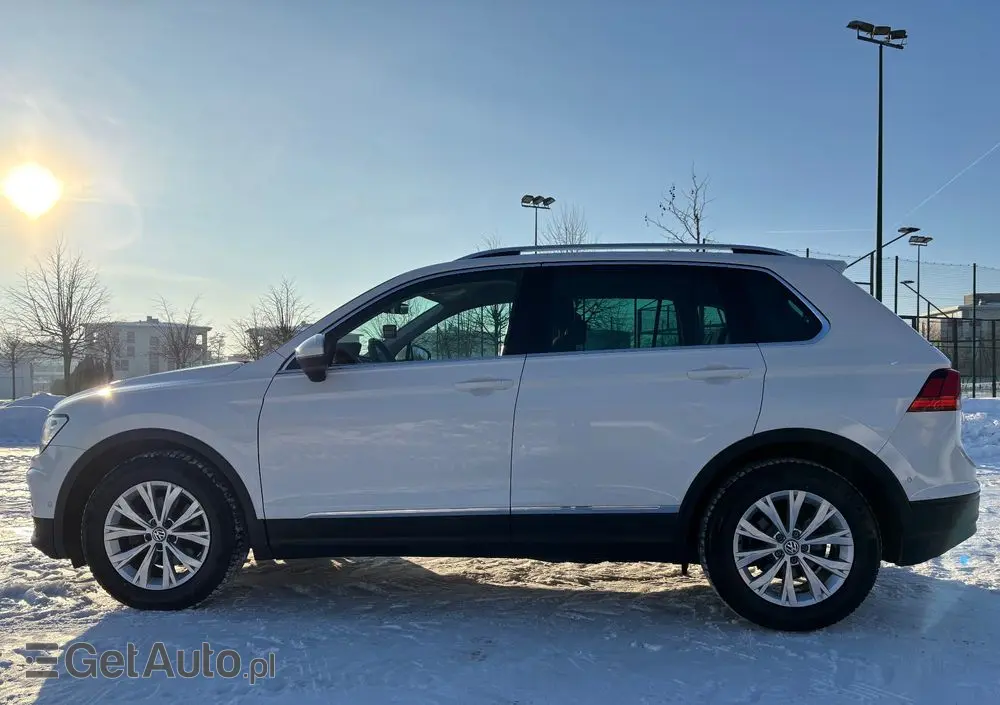 VOLKSWAGEN Tiguan 2.0 TDI SCR (BlueMotion Technology) DSG Comfortline