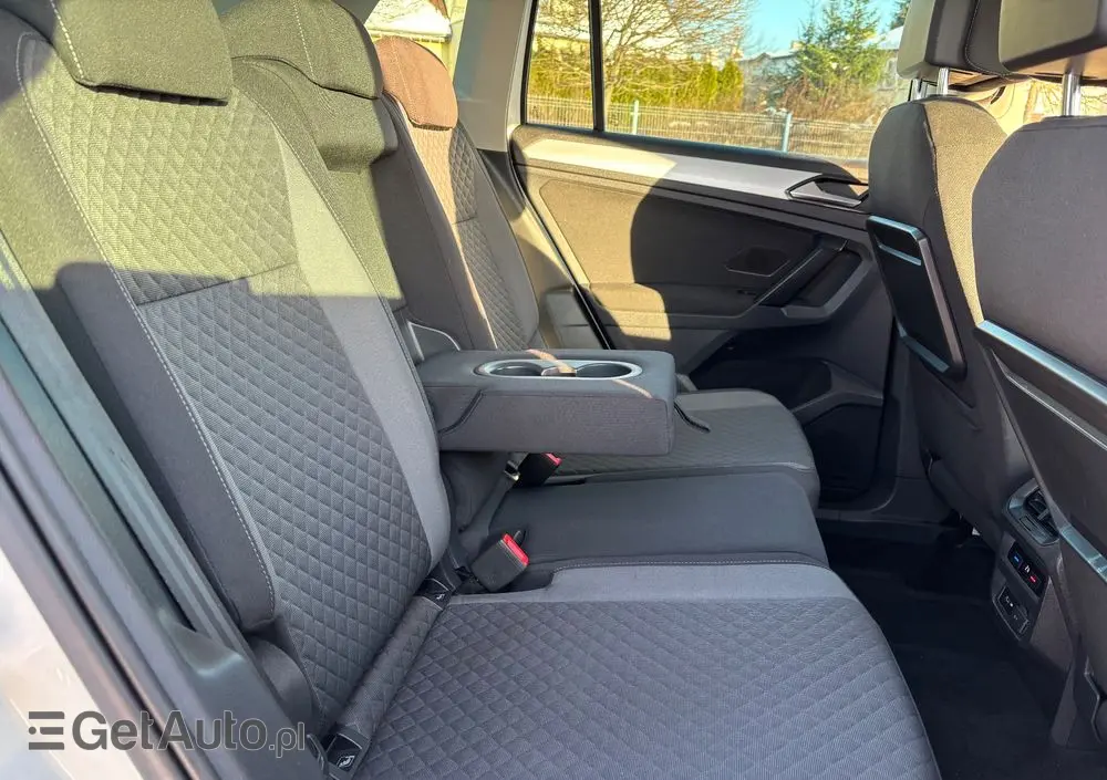 VOLKSWAGEN Tiguan 2.0 TDI SCR (BlueMotion Technology) DSG Comfortline