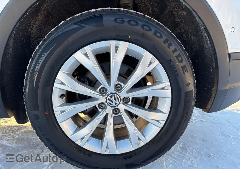 VOLKSWAGEN Tiguan 2.0 TDI SCR (BlueMotion Technology) DSG Comfortline