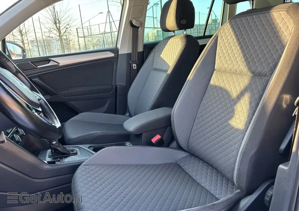 VOLKSWAGEN Tiguan 2.0 TDI SCR (BlueMotion Technology) DSG Comfortline