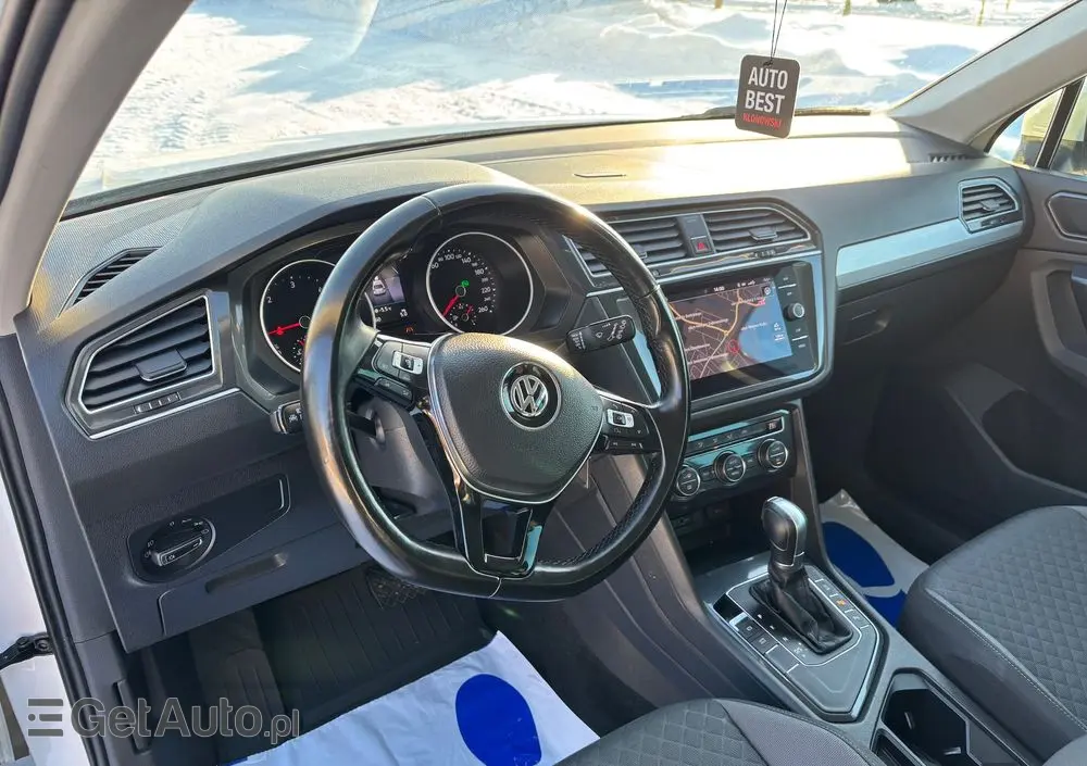 VOLKSWAGEN Tiguan 2.0 TDI SCR (BlueMotion Technology) DSG Comfortline