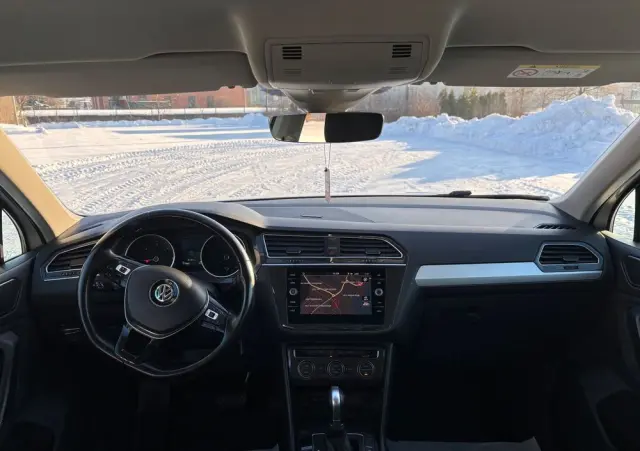 VOLKSWAGEN Tiguan 2.0 TDI SCR (BlueMotion Technology) DSG Comfortline