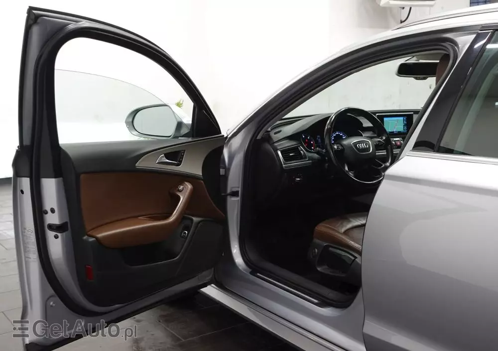AUDI A6 Avant 2.0 TDI Ultra S tronic