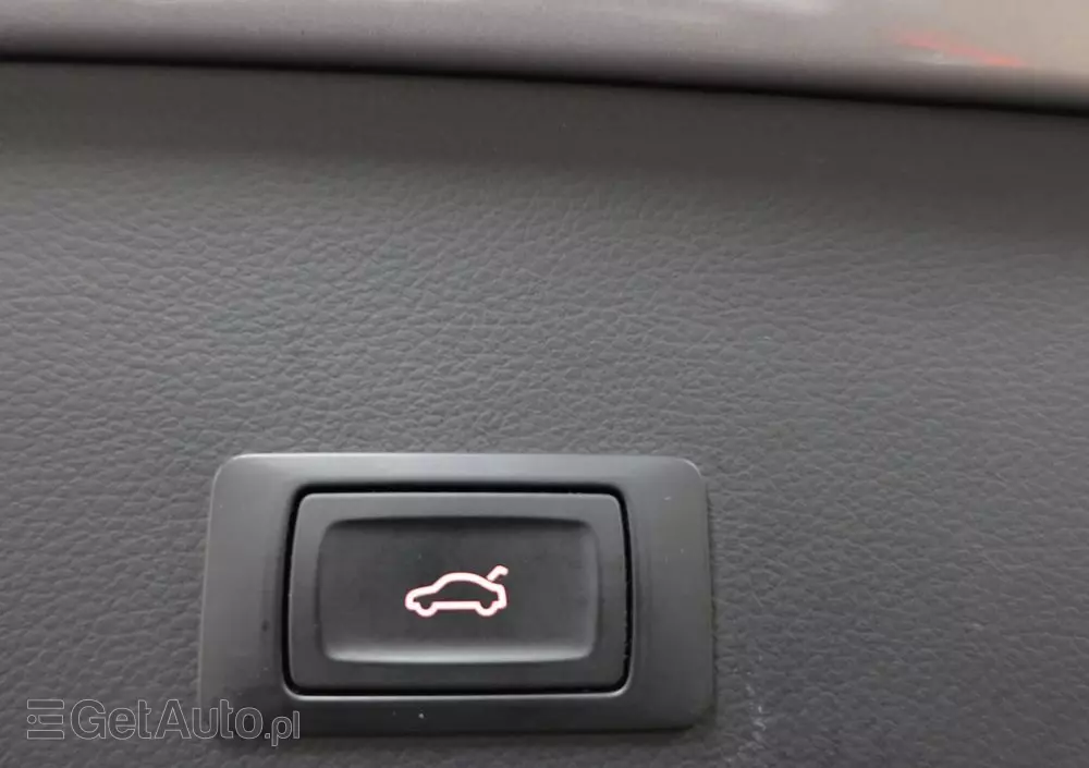 AUDI A6 Avant 2.0 TDI Ultra S tronic