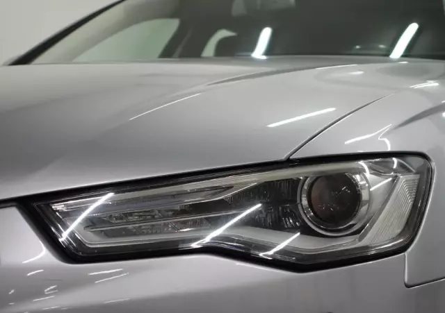 AUDI A6 Avant 2.0 TDI Ultra S tronic