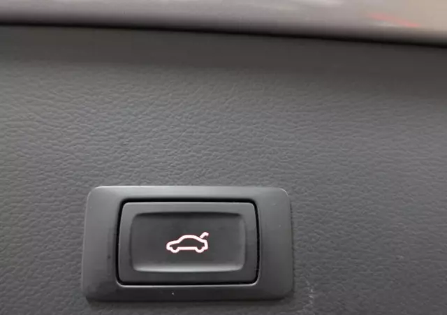 AUDI A6 Avant 2.0 TDI Ultra S tronic