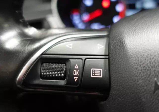 AUDI A6 Avant 2.0 TDI Ultra S tronic