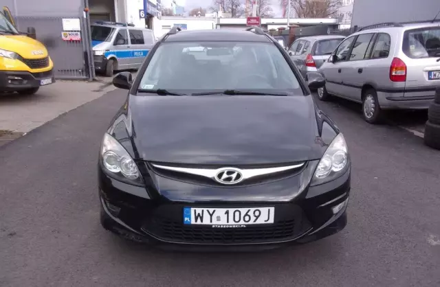 HYUNDAI I30 