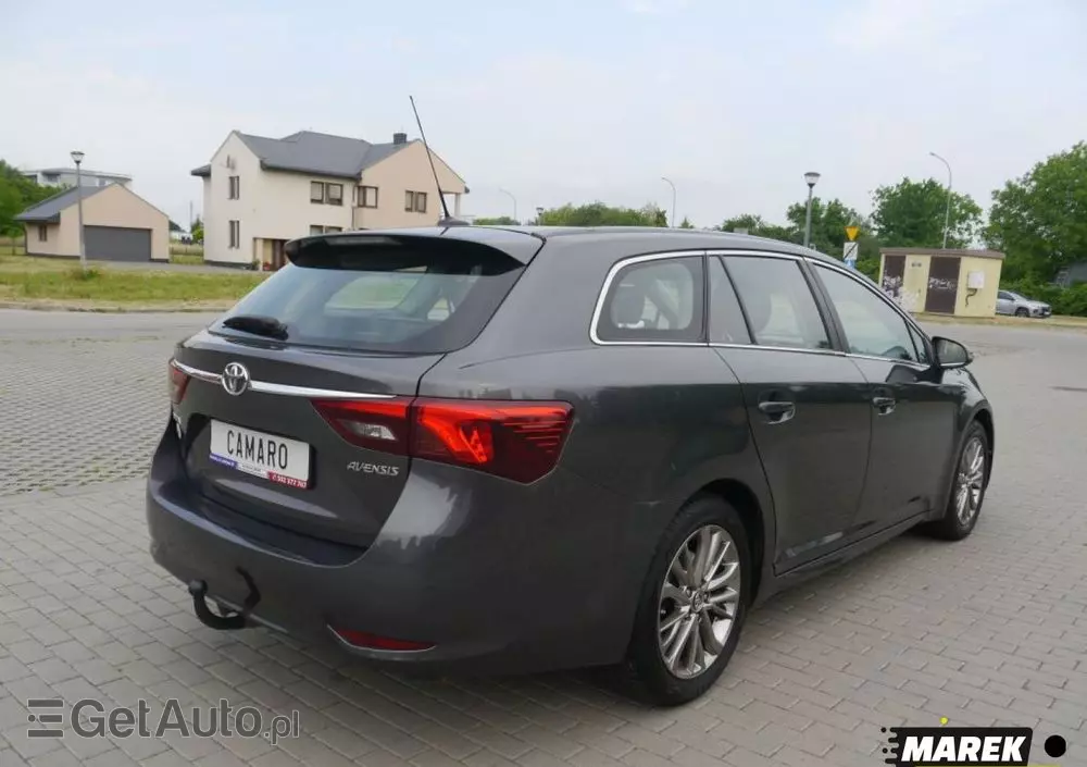 TOYOTA Avensis 