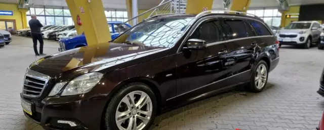MERCEDES-BENZ Klasa E 
