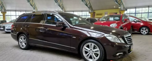 MERCEDES-BENZ Klasa E 