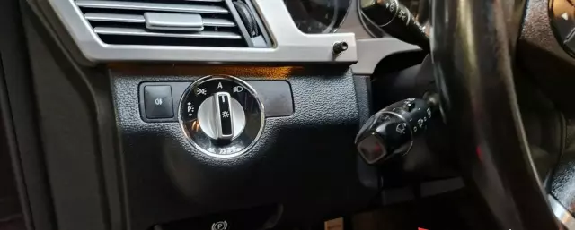 MERCEDES-BENZ Klasa E 