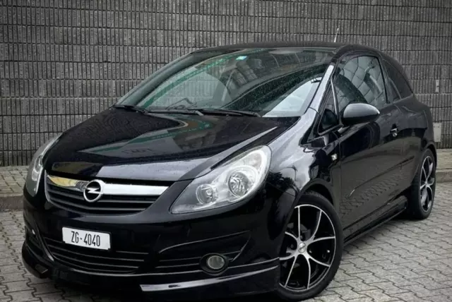 OPEL Corsa 