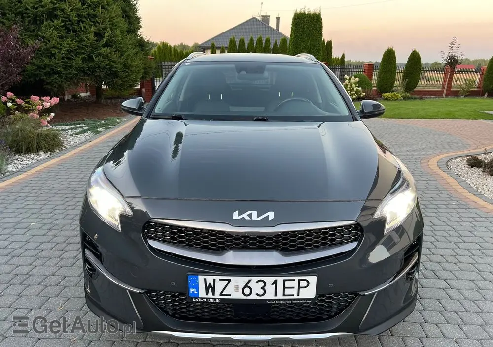 KIA XCeed 1.5 T-GDI L Business Line DCT