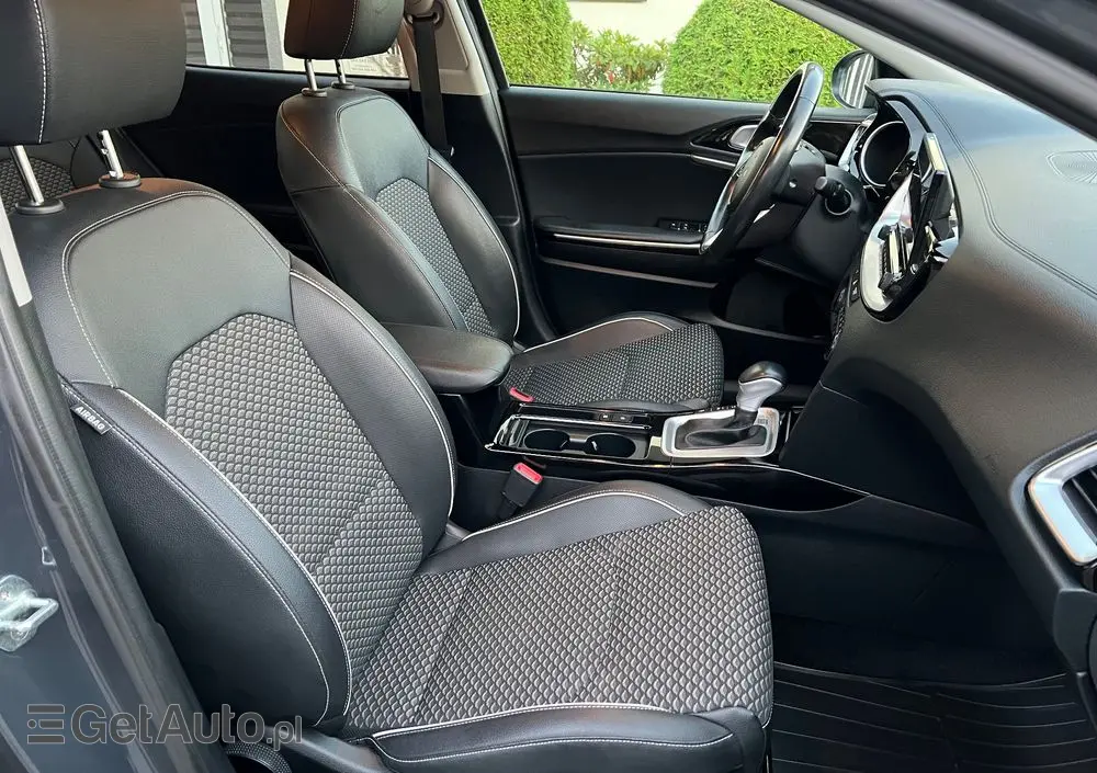 KIA XCeed 1.5 T-GDI L Business Line DCT