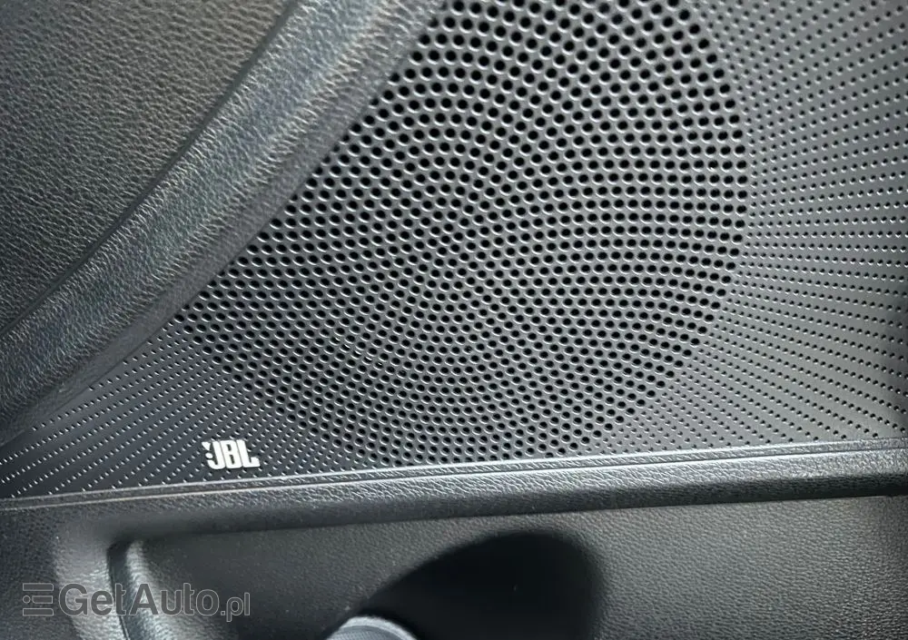 KIA XCeed 1.5 T-GDI L Business Line DCT