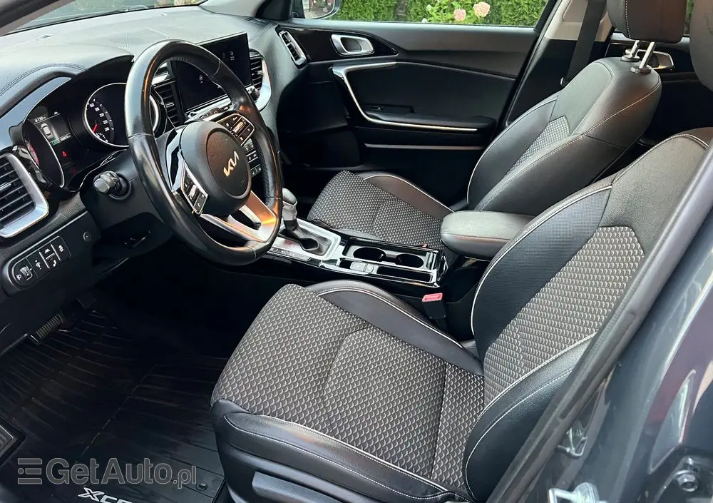 KIA XCeed 1.5 T-GDI L Business Line DCT